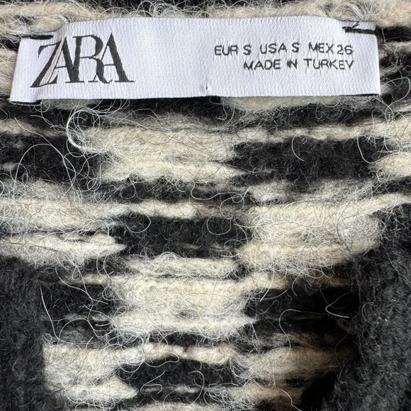 Zara Checkerboard Cropped Cardigan Size Small - Picture 3 of 4